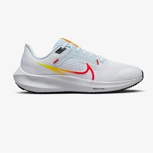 Nike air zoom Pegasus 40. us size 7